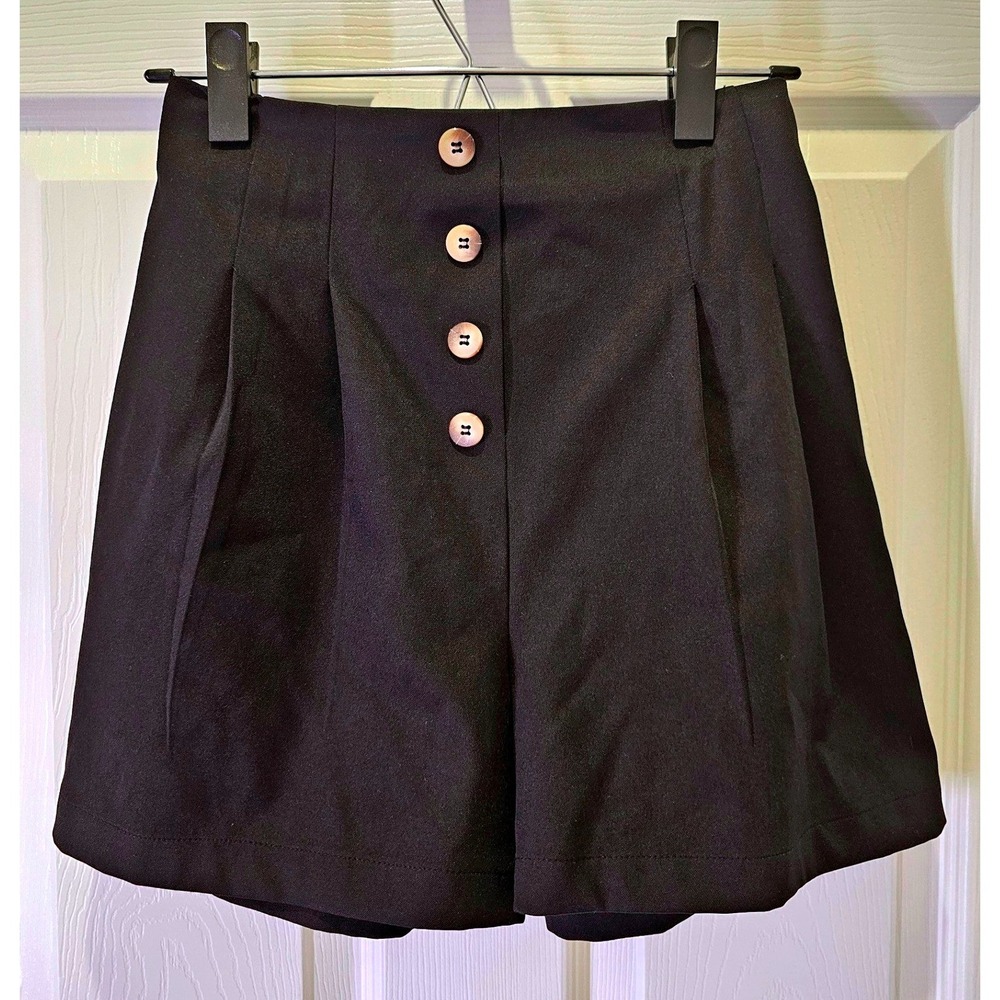 Elodie Womens XS Black Pull On Wide Leg Shorts Button Front High Waist 4 Inseam